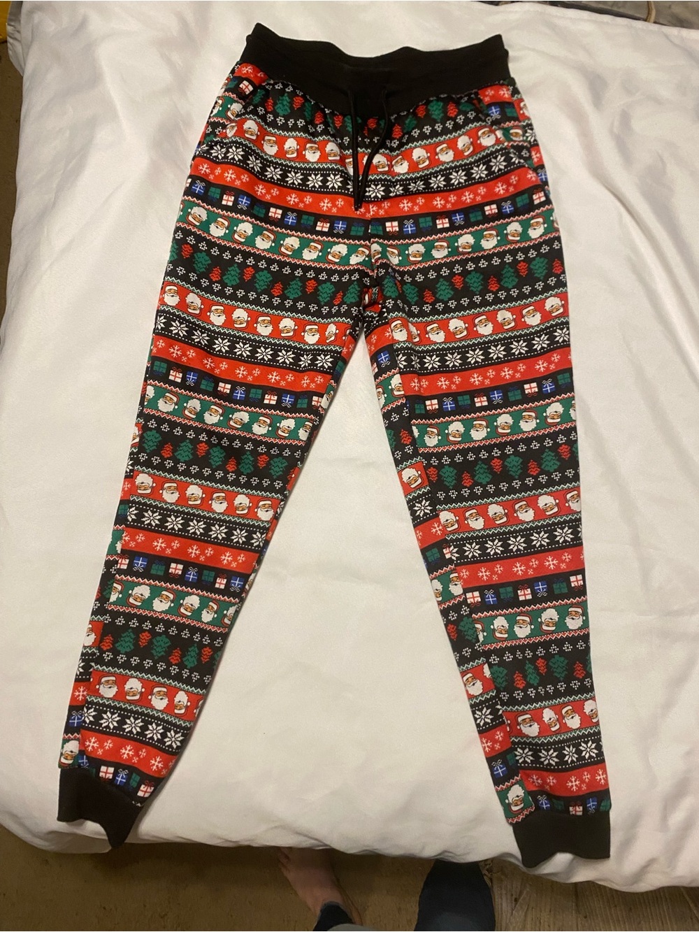 ADTN Men's Red, Green & Black Holiday Santa Joggers small